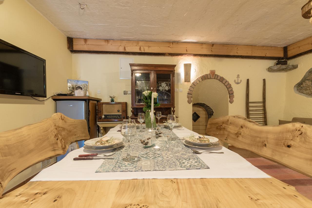 Apartments Villa Susanj Матули Екстериор снимка