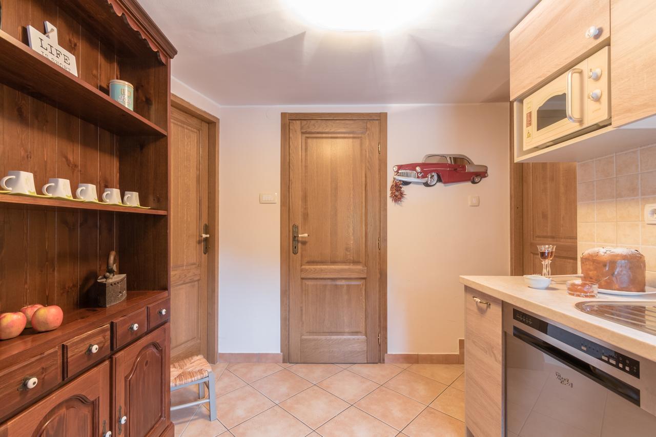 Apartments Villa Susanj Матули Екстериор снимка