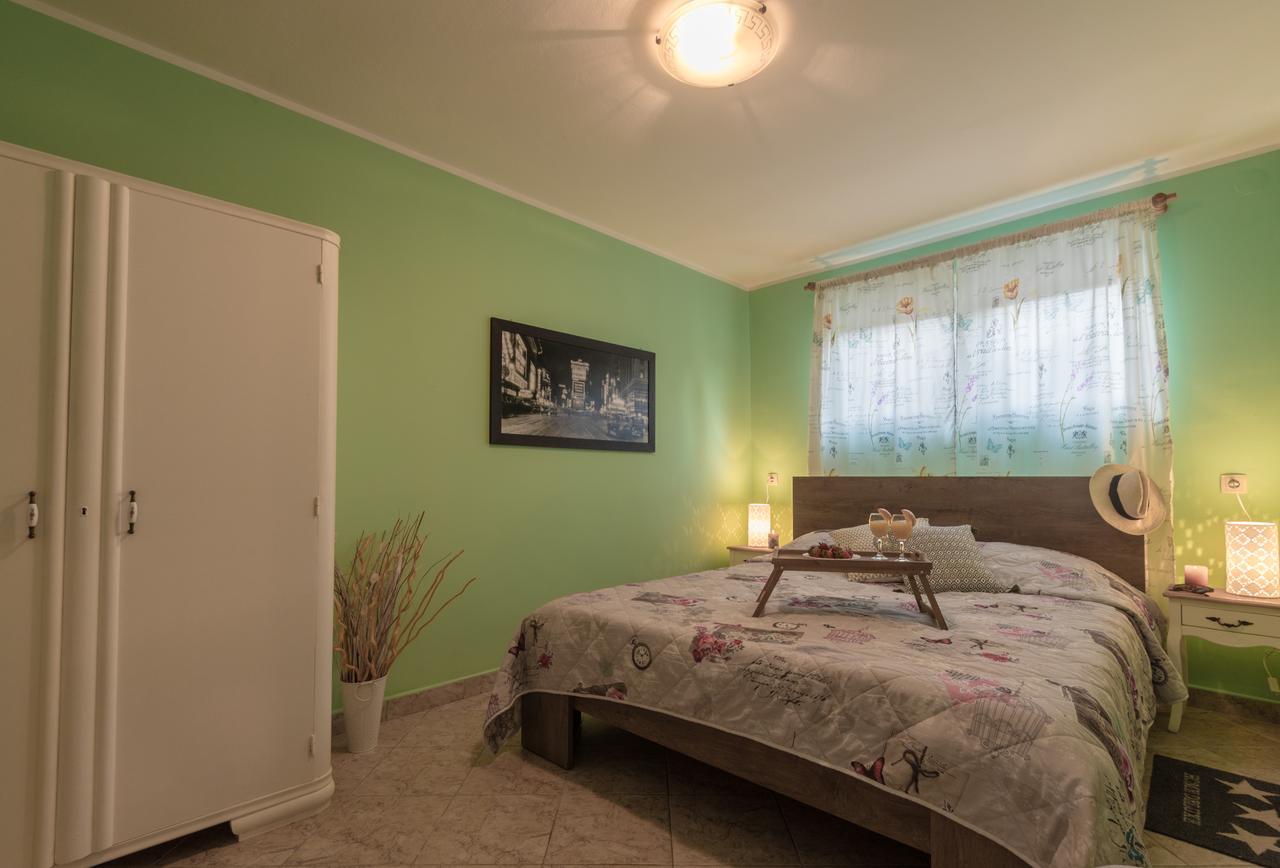 Apartments Villa Susanj Матули Екстериор снимка