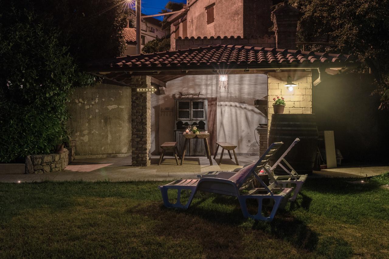 Apartments Villa Susanj Матули Екстериор снимка